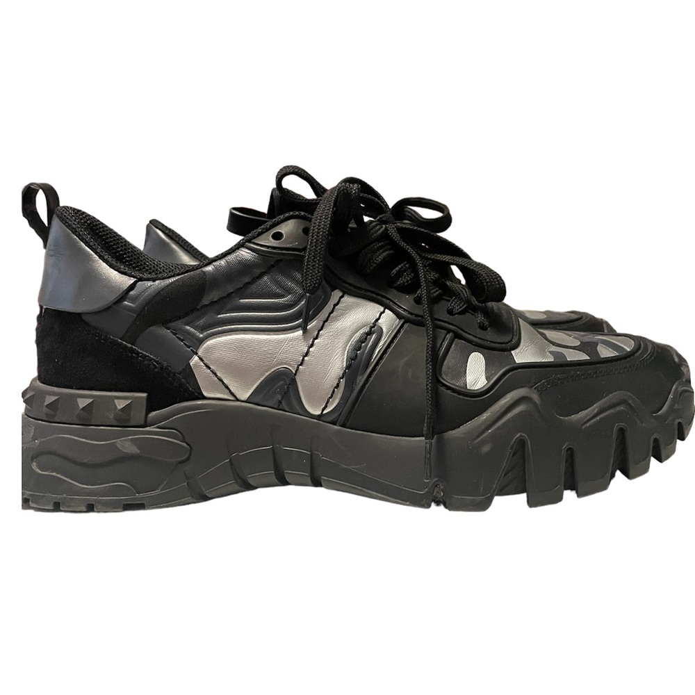 Valentino trainers